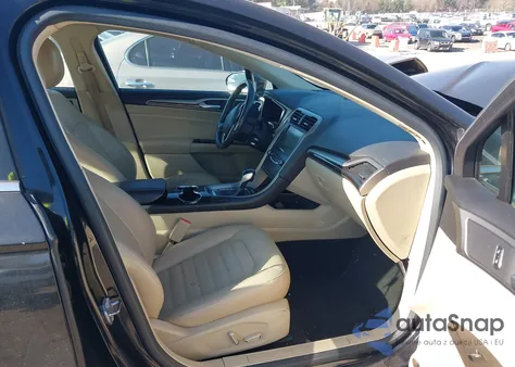 2014 Ford Fusion Se z USA, uszkodzony, nr VIN 3FA6P0HD1ER274687